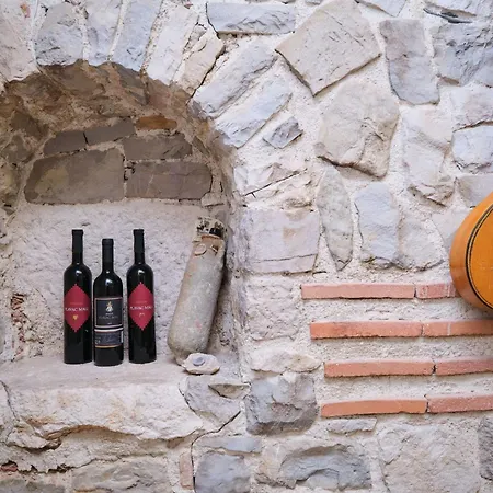 Apartment Galeriana Palace Bei Litto By Interhome *