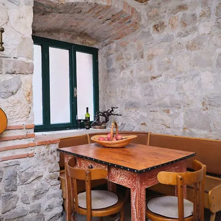 Galeriana Palace Bei Litto By Interhome * Split