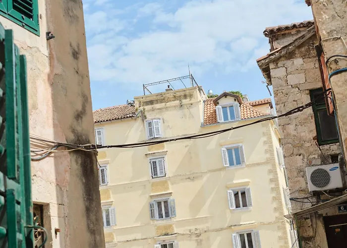 Galeriana Palace Bei Litto By Interhome Split