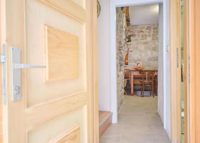 Galeriana Palace Bei Litto By Interhome *