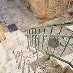 Galeriana Palace Bei Litto By Interhome *
