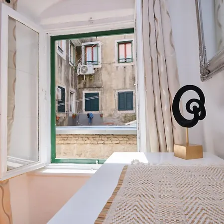 Galeriana Palace Bei Litto By Interhome 아파트 스플리트