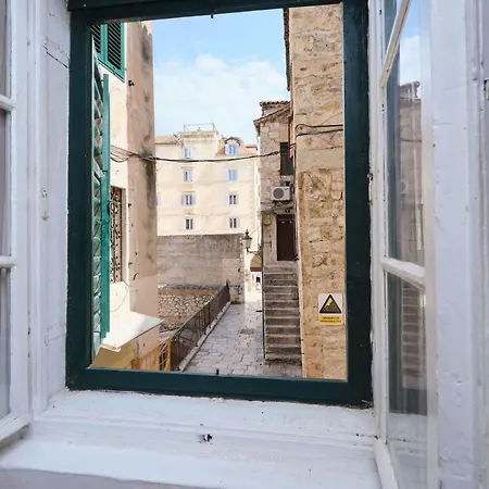 Galeriana Palace Bei Litto By Interhome *